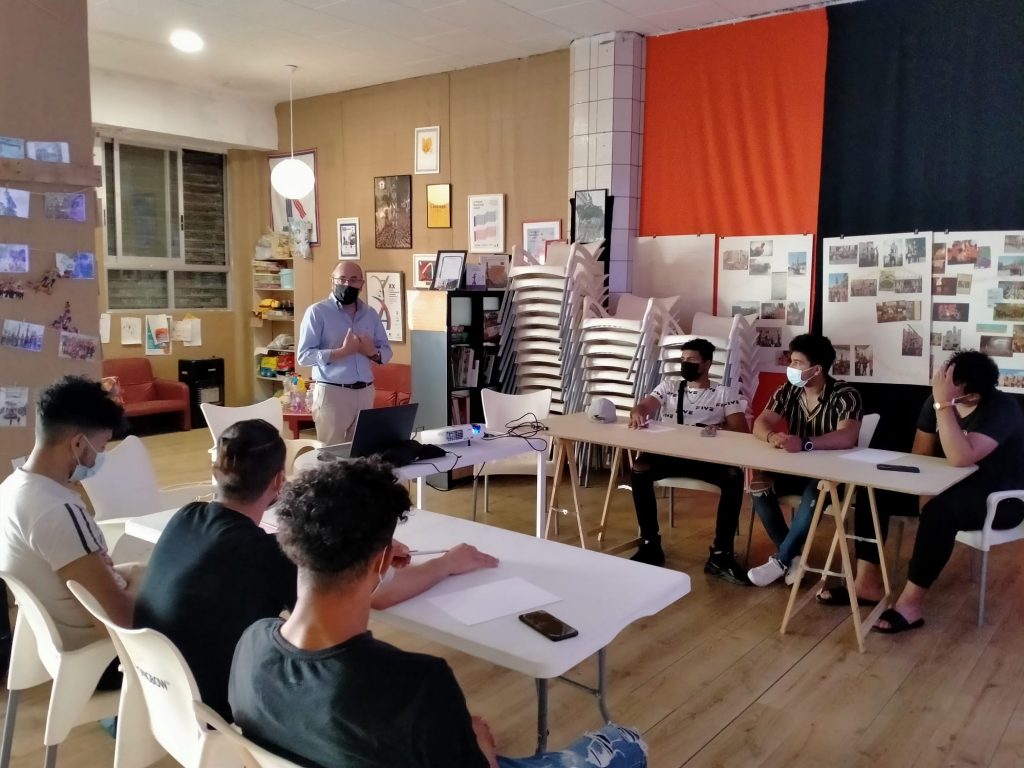 NUEVA JORNADA DE EDUCACIÓN FINANCIERA PARA LA EMANCIPACIÓN 14 portada educacion financiera somllar voluntariado caixabank 1